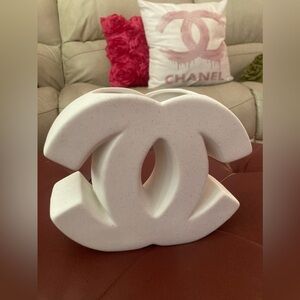 High Fashion Gorgeous Ceramic Vase